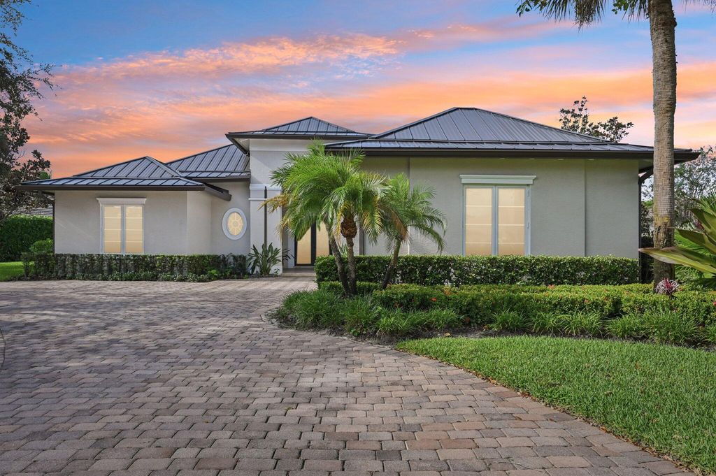 Photo of 9936 SE Sandpine Lane, Hobe Sound, FL 33455 (MLS # RX-11129220)