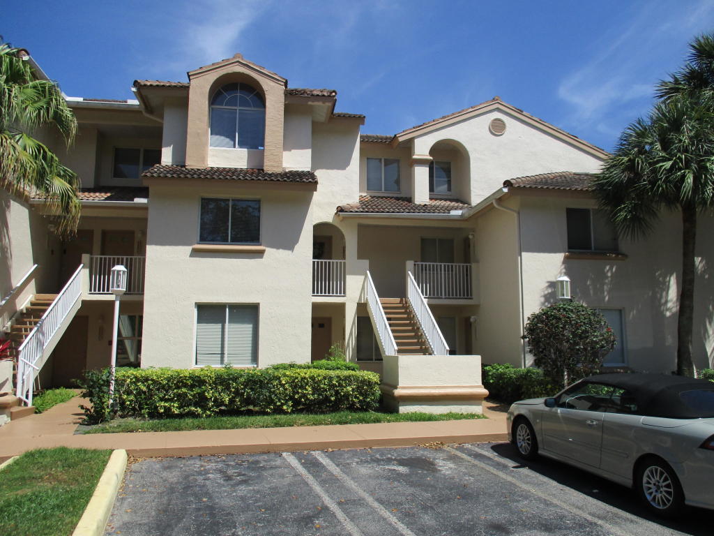 Photo 1 of 17106 Glenmoor Drive, West Palm Beach, Florida, $1,400, Web #: 10529524