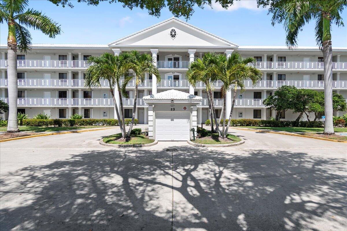 2621 Village Boulevard 103, West Palm Beach, Palm Beach County, Florida - 2 Bedrooms  
2 Bathrooms - 