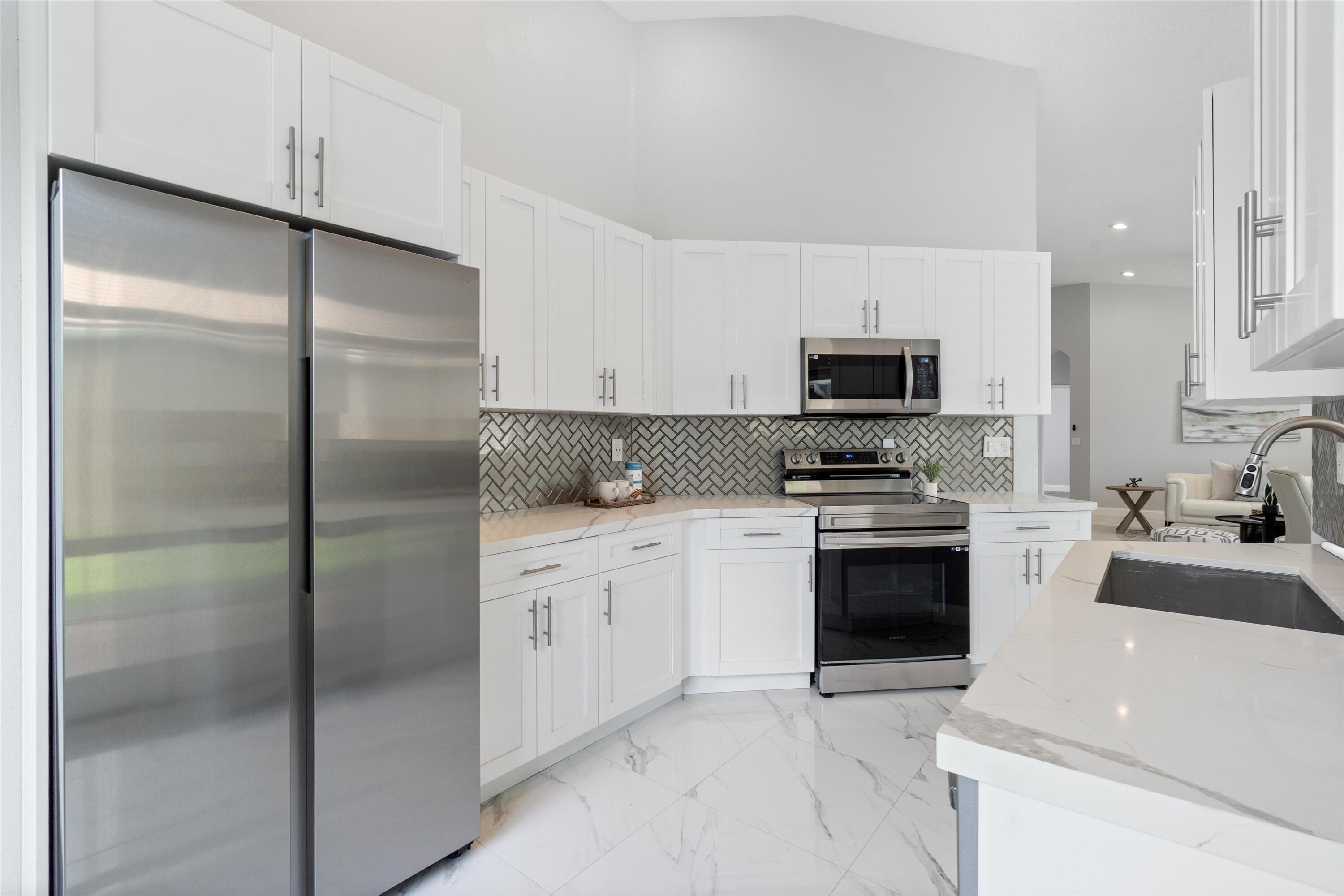 Property for Sale at 6615 Via Roma, Delray Beach, Palm Beach County, Florida - Bedrooms: 3 
Bathrooms: 2  - $539,000