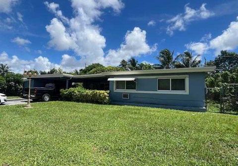 Photo of 330 Long Island Avenue, Fort Lauderdale, FL 33312 (MLS # RX-11116474)