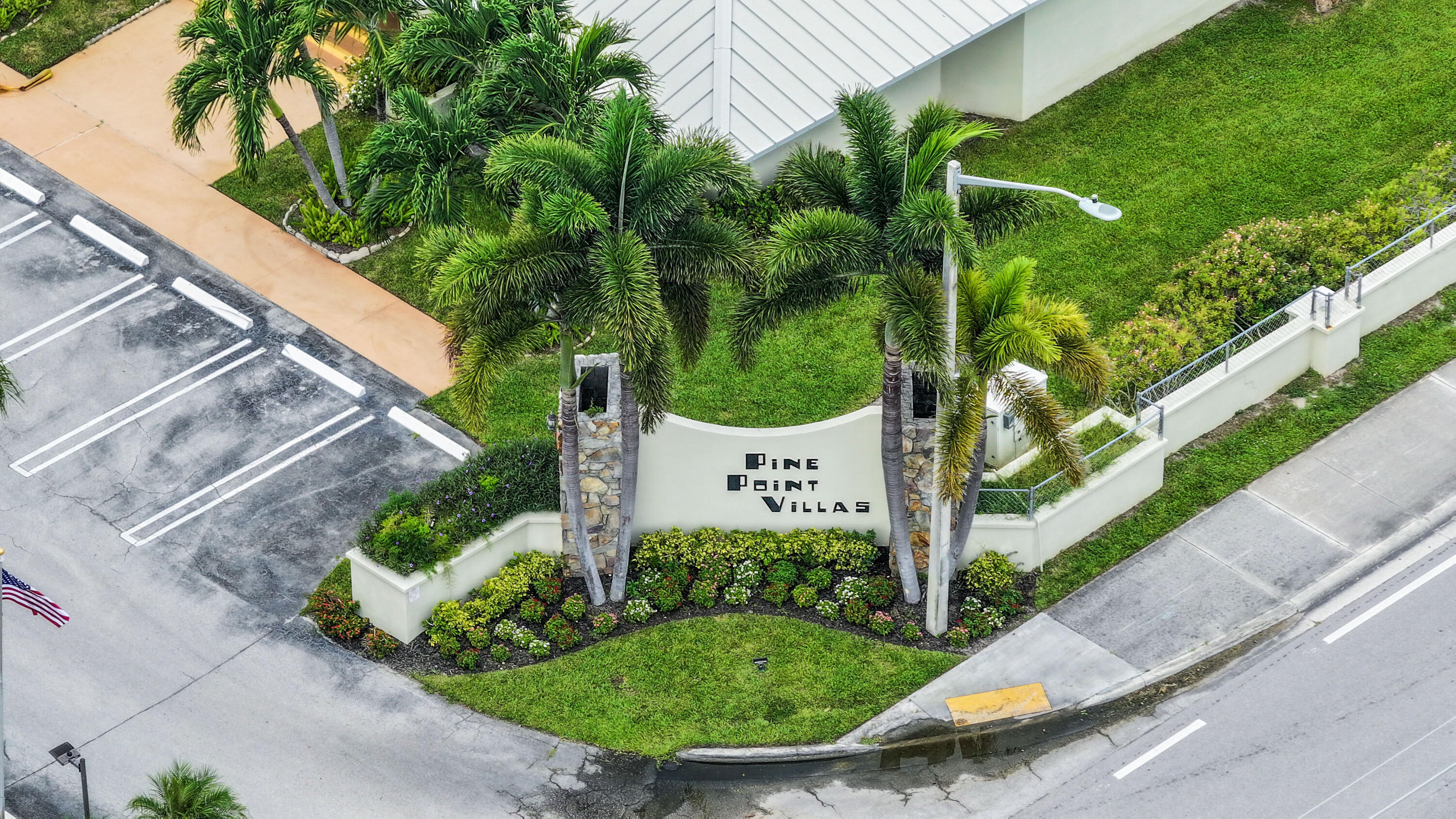 3250 Park Lane B, Boynton Beach, Palm Beach County, Florida - 1 Bedrooms  
1.5 Bathrooms - 