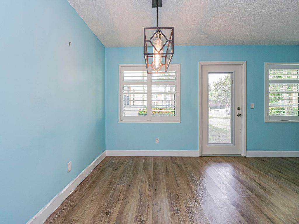 Photo of 28 Vista Gardens Trail #105, Vero Beach, FL 32962 (MLS # RX-11129597)