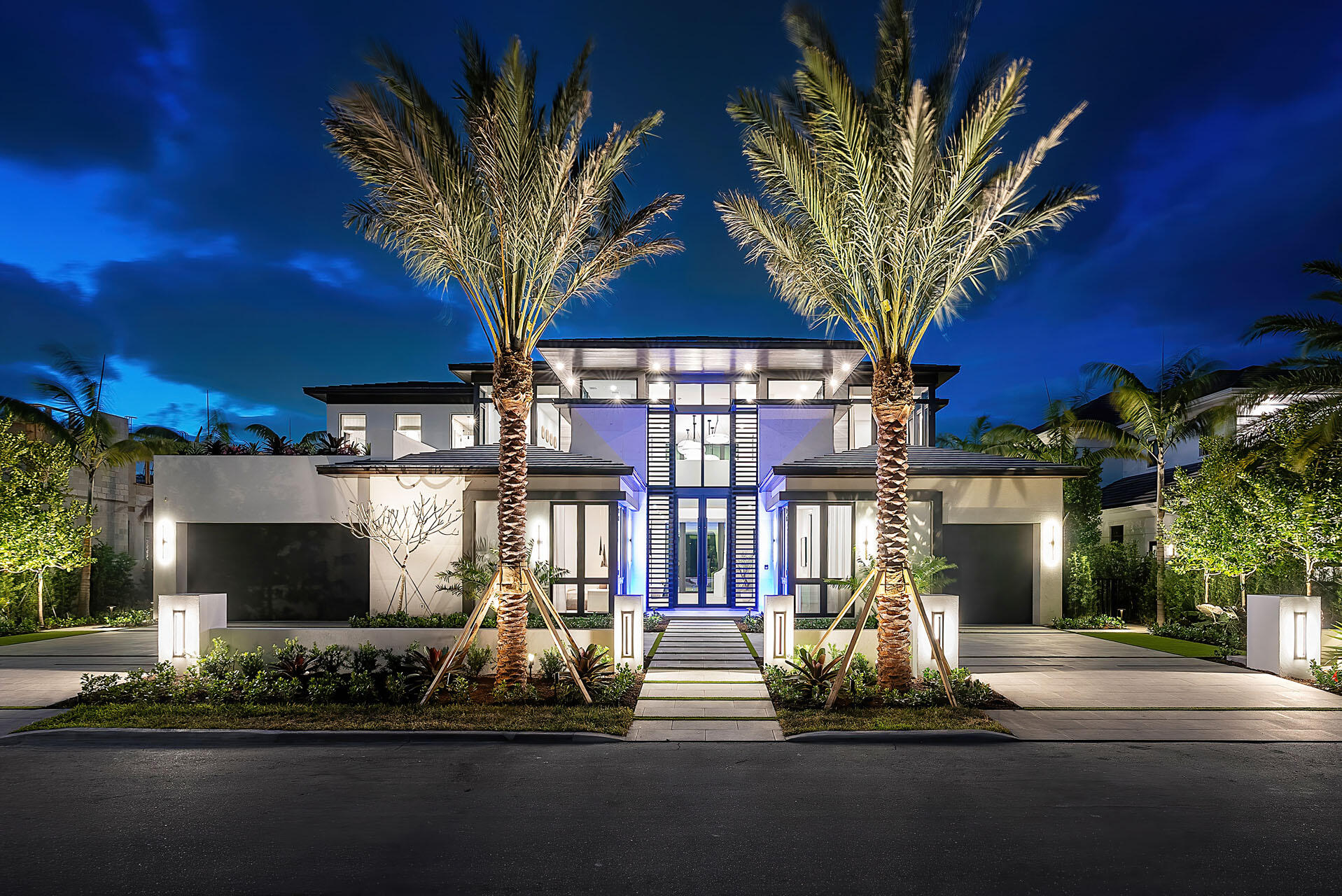 Property for Sale at 207 W Coconut Palm Road, Boca Raton, Palm Beach County, Florida - Bedrooms: 7 
Bathrooms: 8.5  - $28,888,000