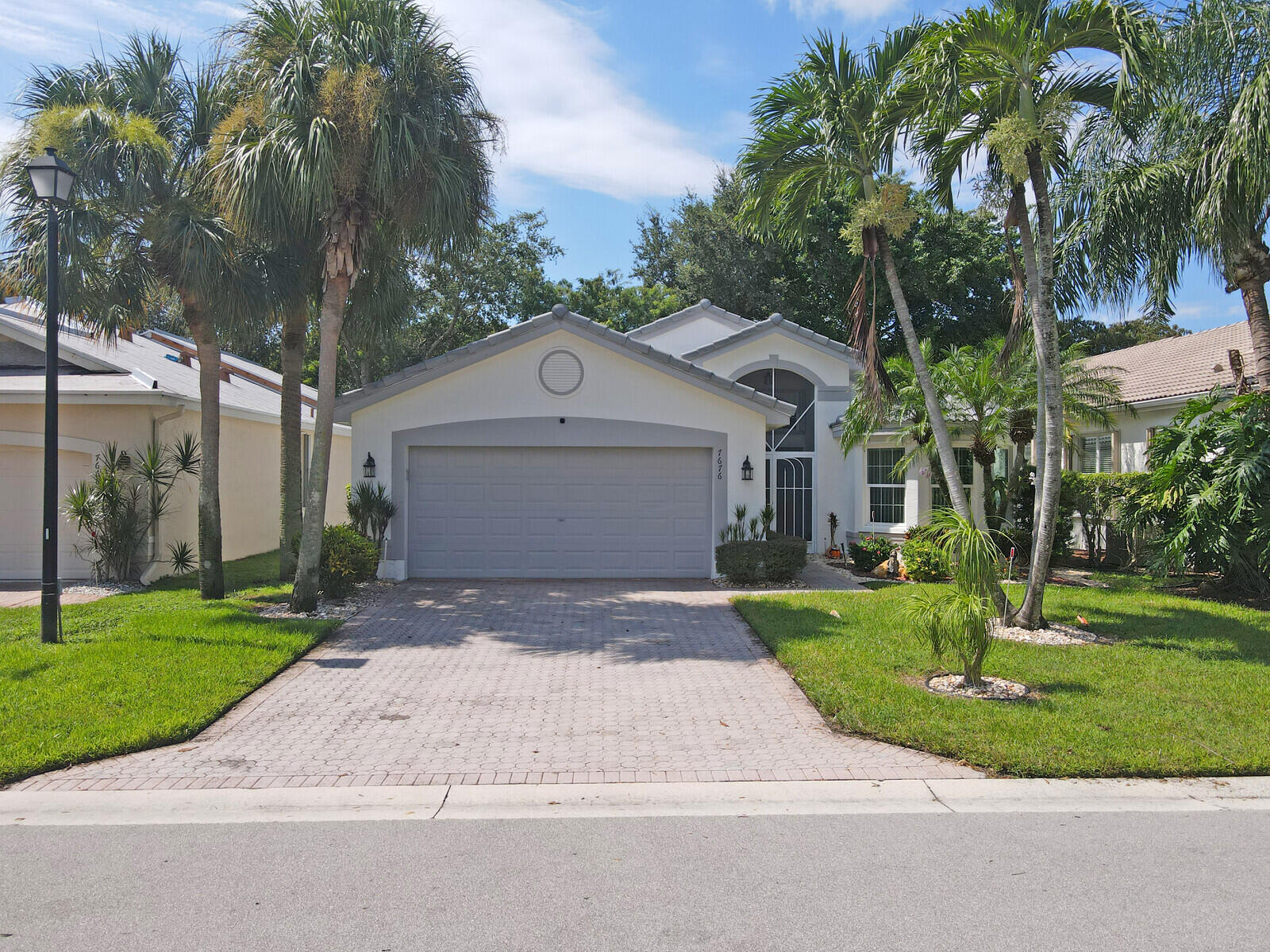 7676 San Carlos Street, Boynton Beach, Palm Beach County, Florida - 3 Bedrooms  
2 Bathrooms - 