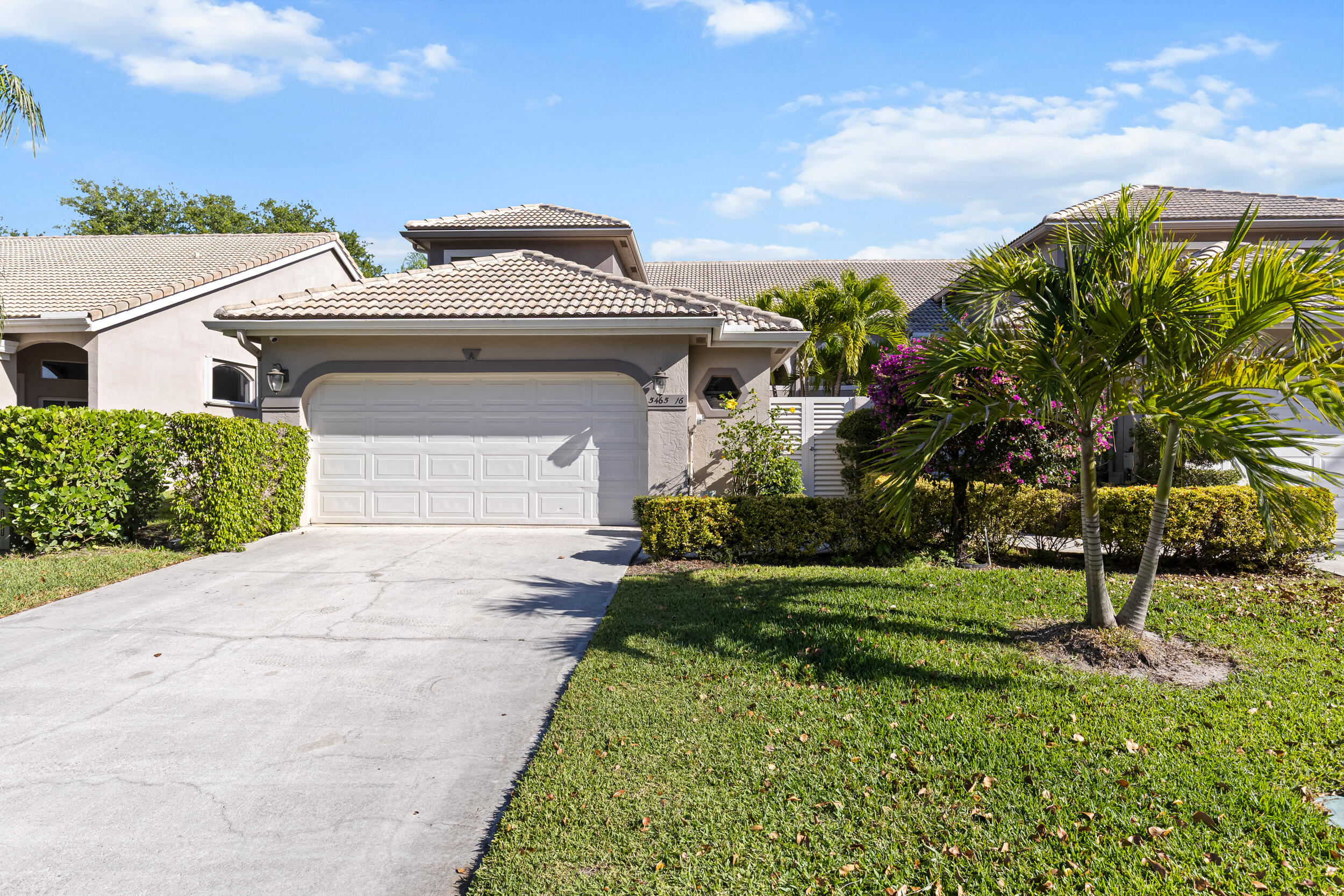 Property for Sale at 5465 Monterey Circle 16, Delray Beach, Palm Beach County, Florida - Bedrooms: 3 
Bathrooms: 2.5  - $539,999