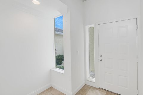 Photo of 705 Mainsail Circle, Jupiter, FL 33477 (MLS # RX-11126466)