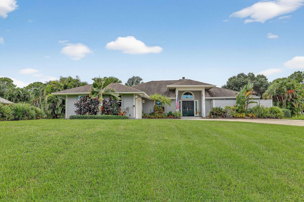 Photo of 5321 SE Sterling Circle, Stuart, FL 34997 (MLS # RX-11125082)