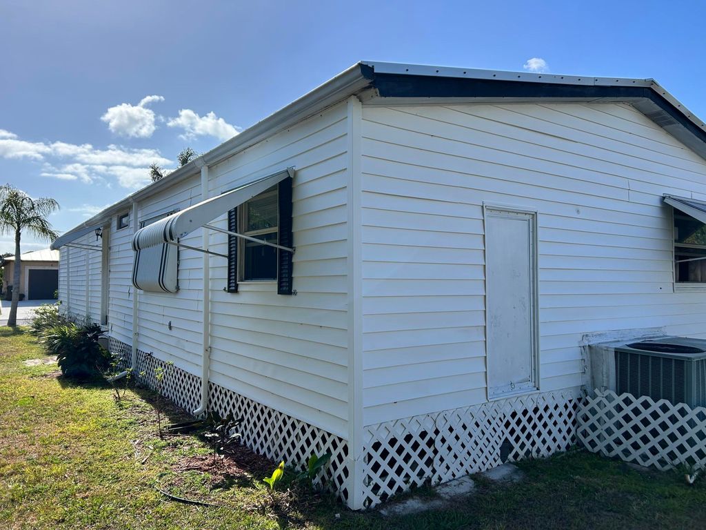 Photo of 4 San Roberto, Fort Pierce, FL 34951 (MLS # RX-11086466)