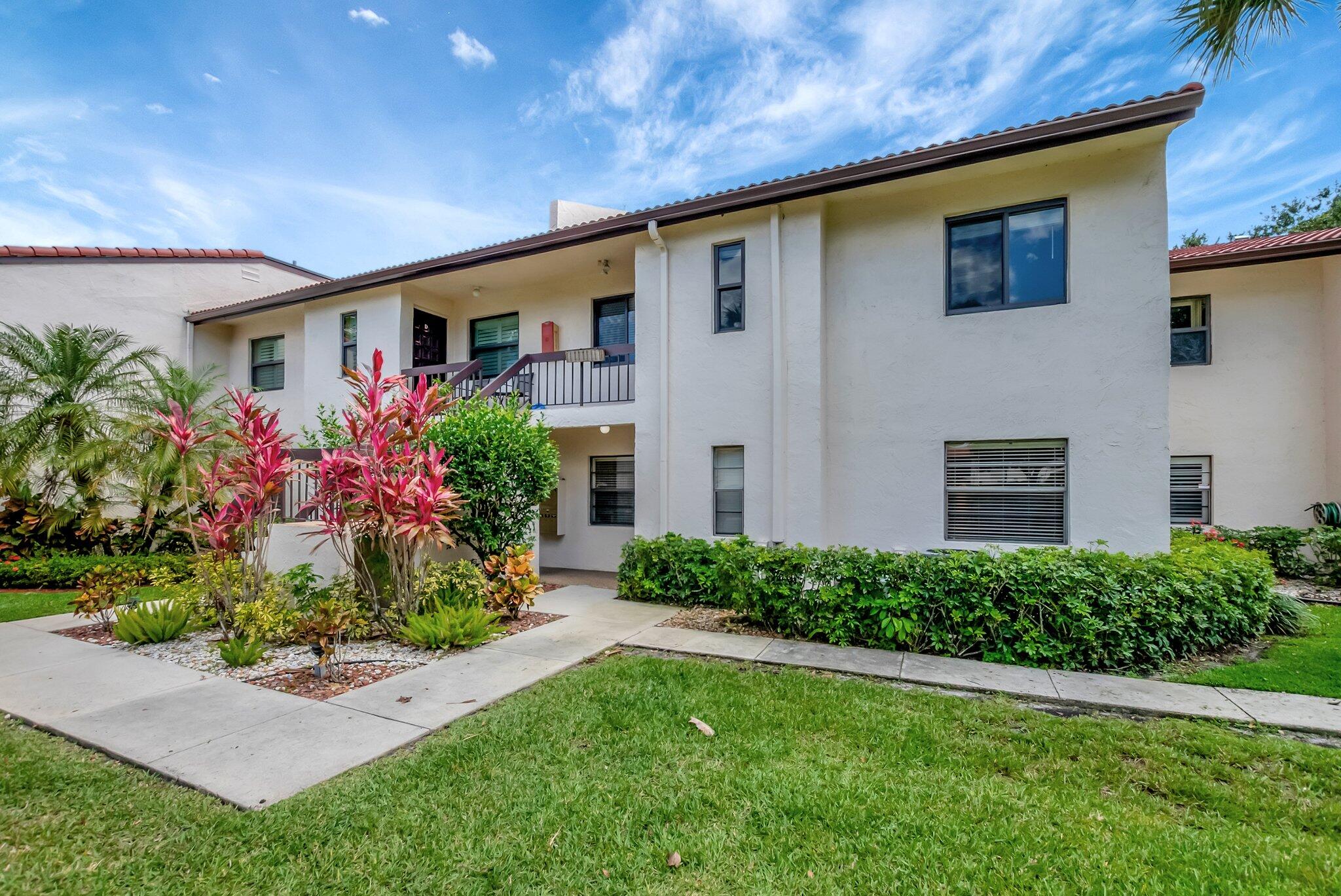 Property for Sale at 7956 Eastlake Drive 16-E, Boca Raton, Palm Beach County, Florida - Bedrooms: 2 
Bathrooms: 2  - $215,000