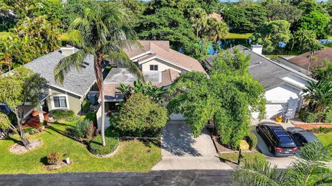 Photo of 7569 Martinique Boulevard, Boca Raton, FL 33433 (MLS # RX-11129626)