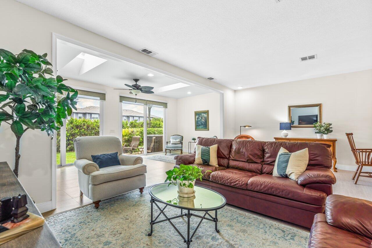 Property for Sale at 6785 Via Regina, Boca Raton, Palm Beach County, Florida - Bedrooms: 3 
Bathrooms: 2.5  - $574,900