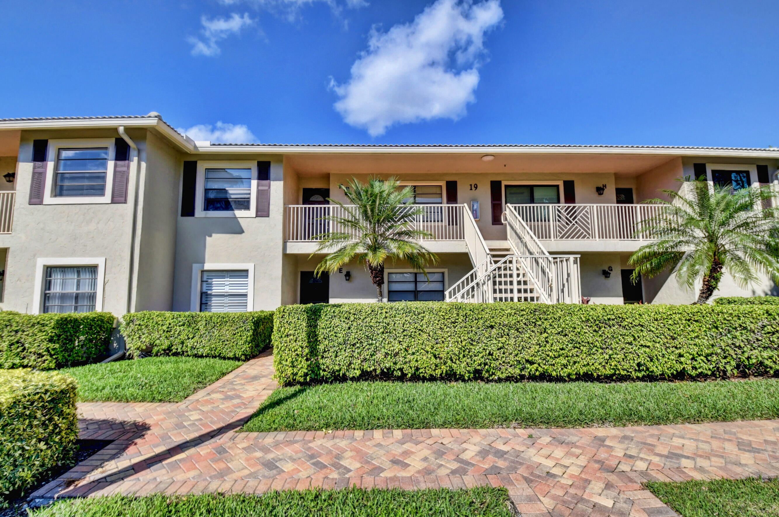 19 Stratford Drive F, Boynton Beach, Palm Beach County, Florida - 2 Bedrooms  
2 Bathrooms - 