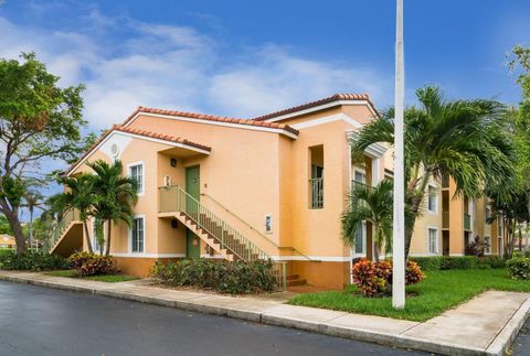 Photo of 120 Yacht Club 108 Way #108, Hypoluxo, FL 33462 (MLS # RX-11115654)