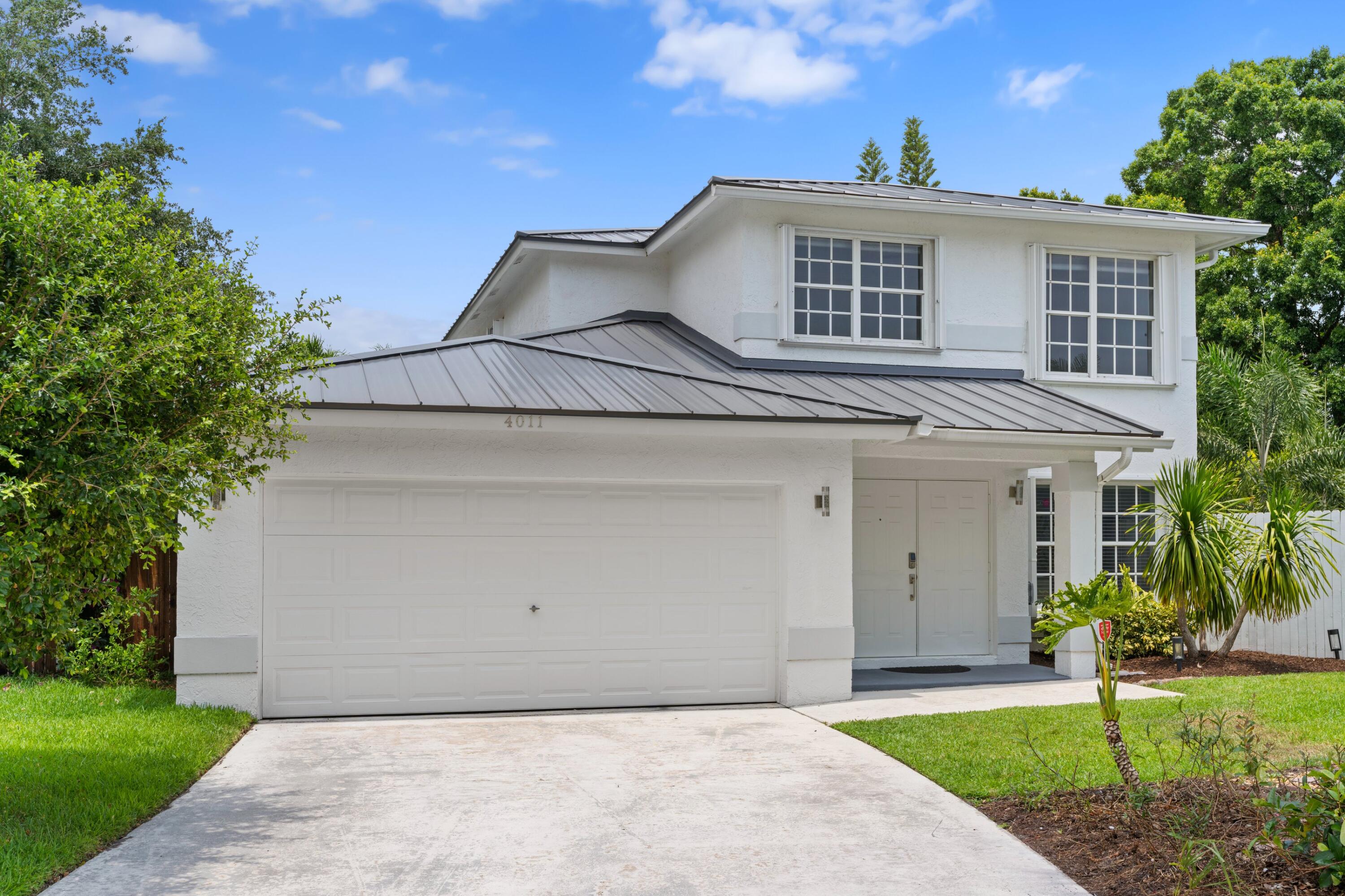 Property for Sale at 4011 Nw 1st Lane, Delray Beach, Palm Beach County, Florida - Bedrooms: 4 
Bathrooms: 2.5  - $1,099,000