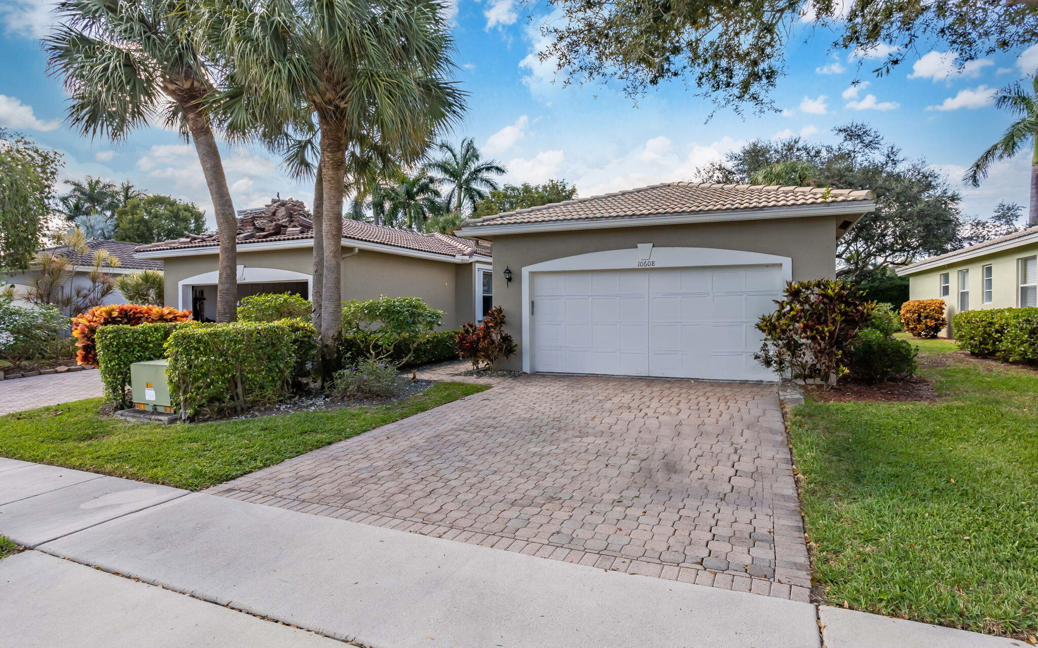 10608 Royal Caribbean Circle, Boynton Beach, Palm Beach County, Florida - 3 Bedrooms  
2 Bathrooms - 