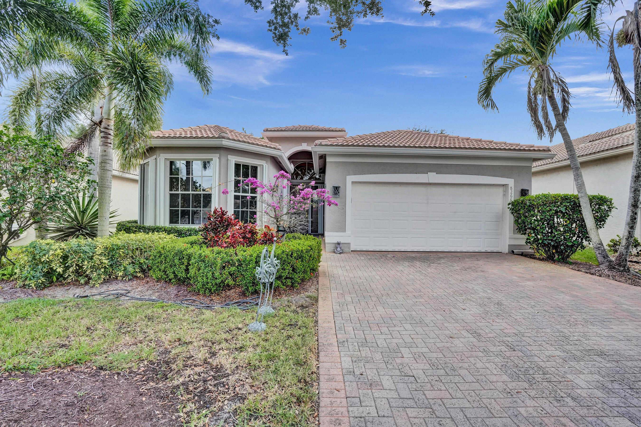 8266 Sandpiper Glen Drive, Lake Worth, Palm Beach County, Florida - 4 Bedrooms  
2.5 Bathrooms - 