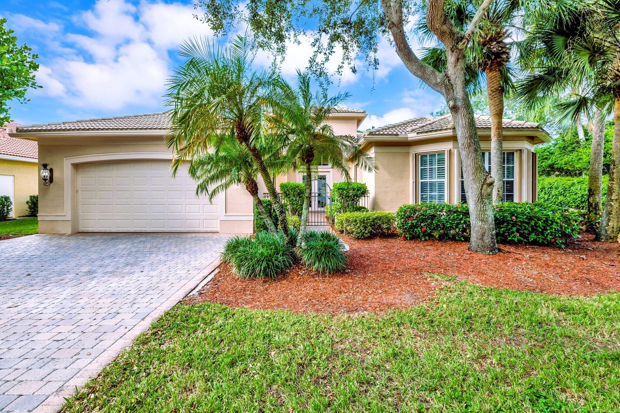 7927 Merano Reef Lane, Lake Worth, Palm Beach County, Florida - 3 Bedrooms  
2.5 Bathrooms - 