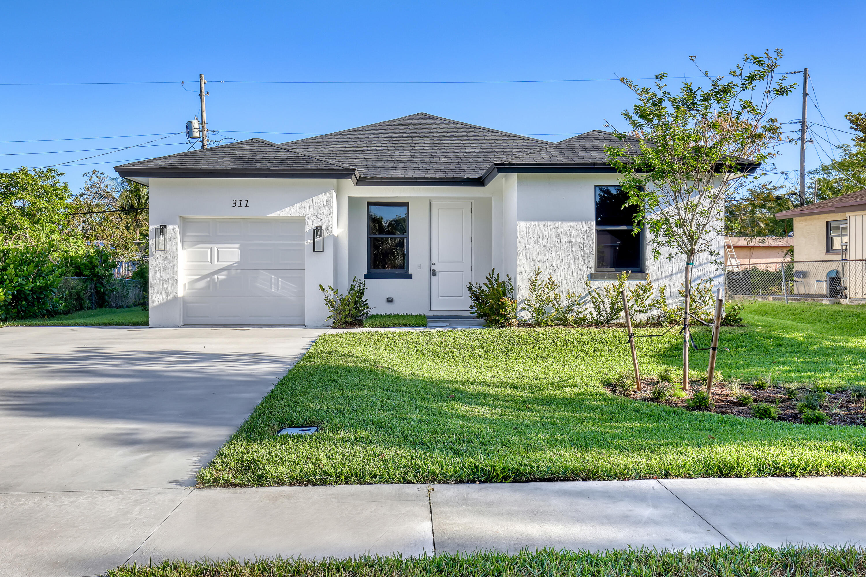 Property for Sale at 311 Ocean Parkway, Boynton Beach, Palm Beach County, Florida - Bedrooms: 4 
Bathrooms: 2  - $485,000