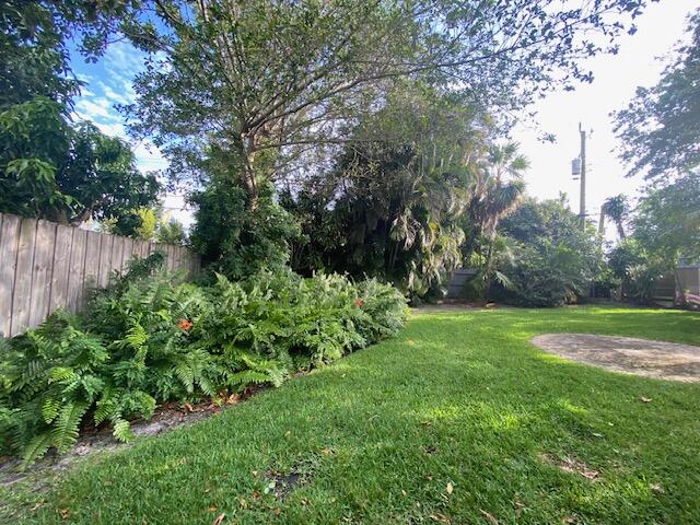 336 Winters Street, West Palm Beach, Palm Beach County, Florida - 2 Bedrooms  
1 Bathrooms - 