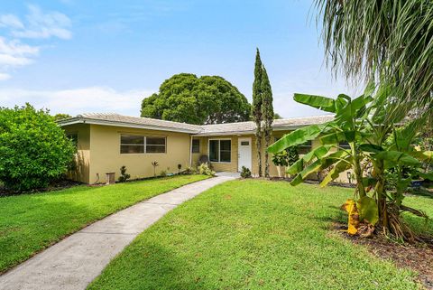 Photo of 857 NW 8th Avenue, Boynton Beach, FL 33426 (MLS # RX-11129446)