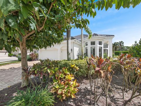 Photo of 154 Windward Drive, Palm Beach Gardens, FL 33418 (MLS # RX-11127531)