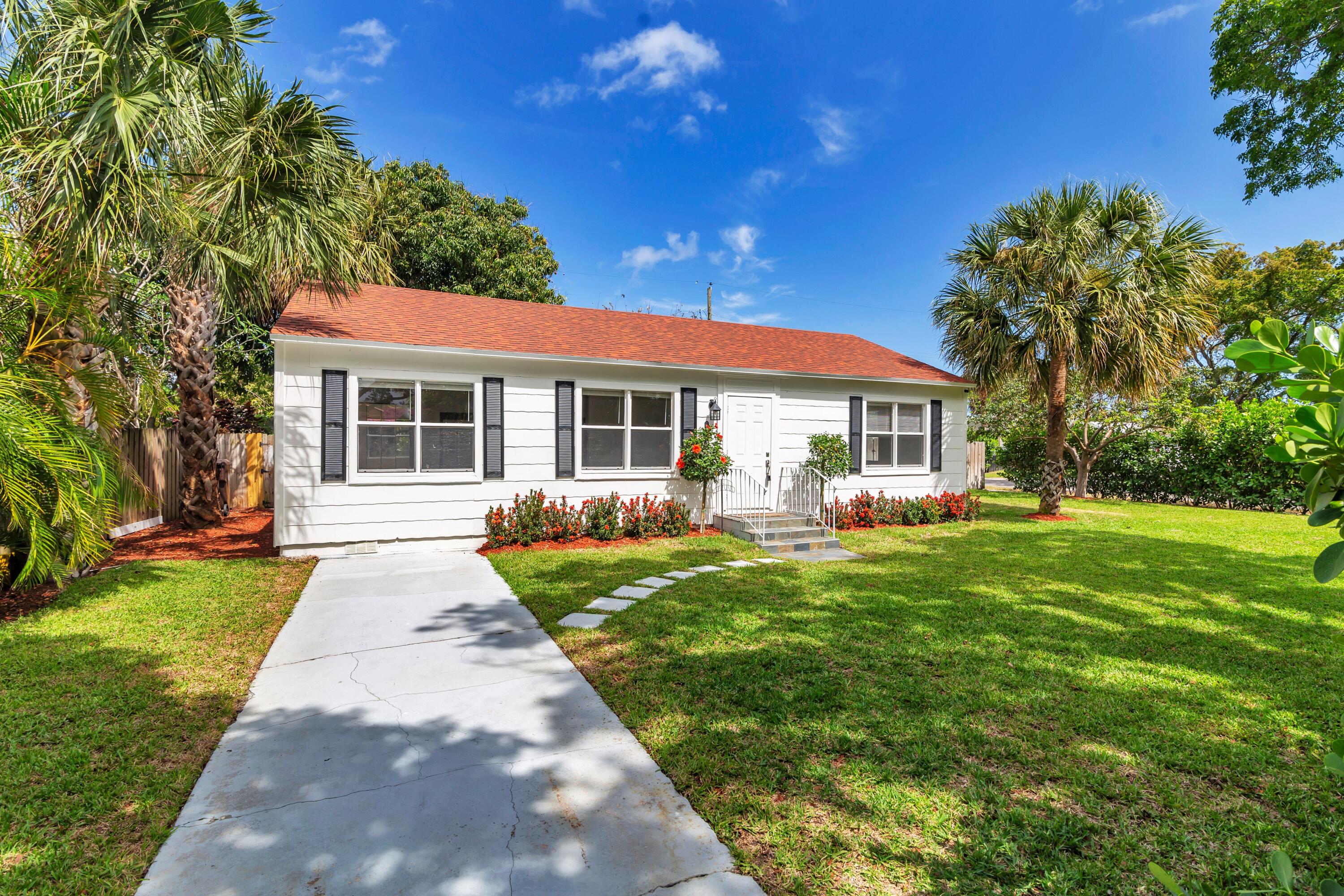 Property for Sale at 6312 Garden Avenue, West Palm Beach, Palm Beach County, Florida - Bedrooms: 2 
Bathrooms: 1  - $475,000