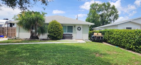 Photo of 5199 Madison Road, Delray Beach, FL 33484 (MLS # RX-11117632)