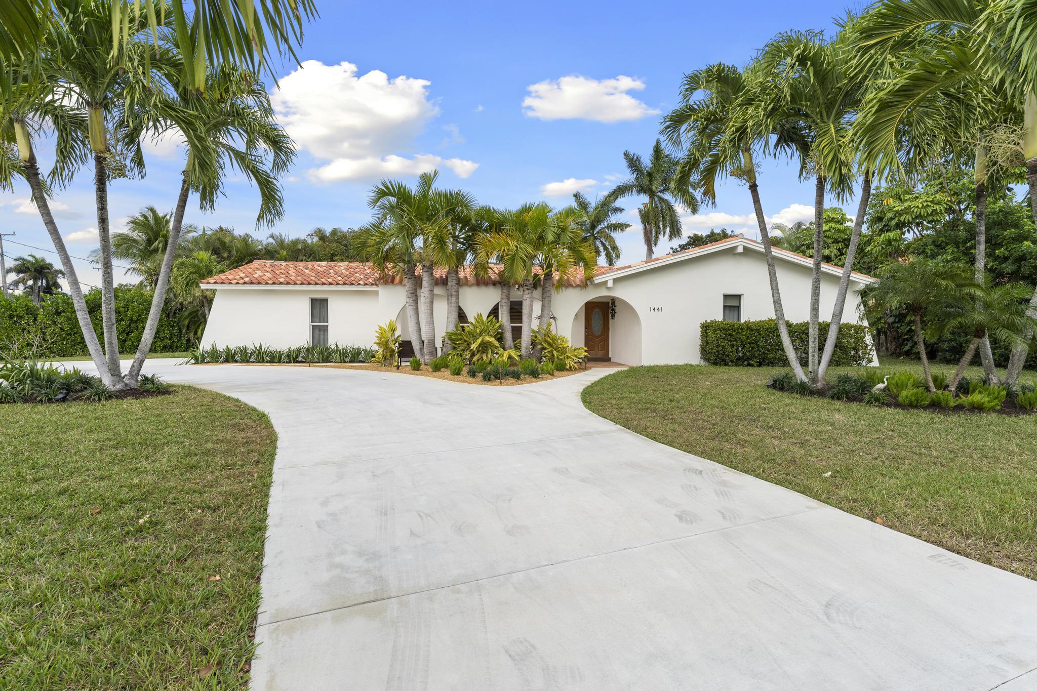 Property for Sale at 1441 Indian Road, Lake Clarke Shores, Palm Beach County, Florida - Bedrooms: 3 
Bathrooms: 2  - $834,000