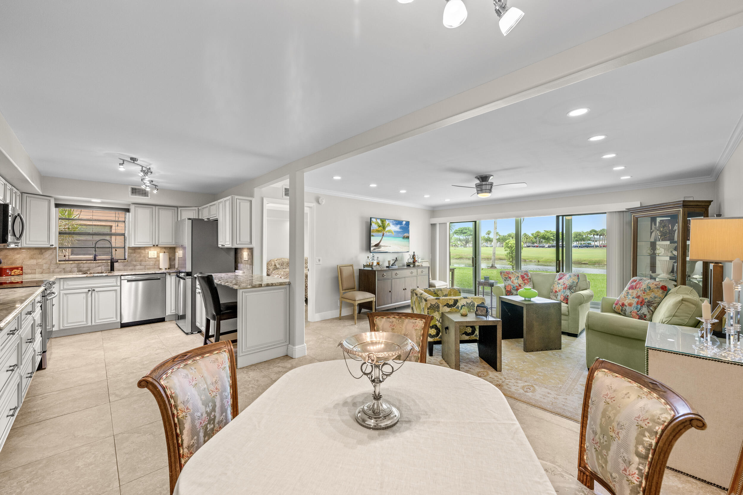 Property for Sale at 112 Piedmont C, Delray Beach, Palm Beach County, Florida - Bedrooms: 2 
Bathrooms: 2  - $255,000
