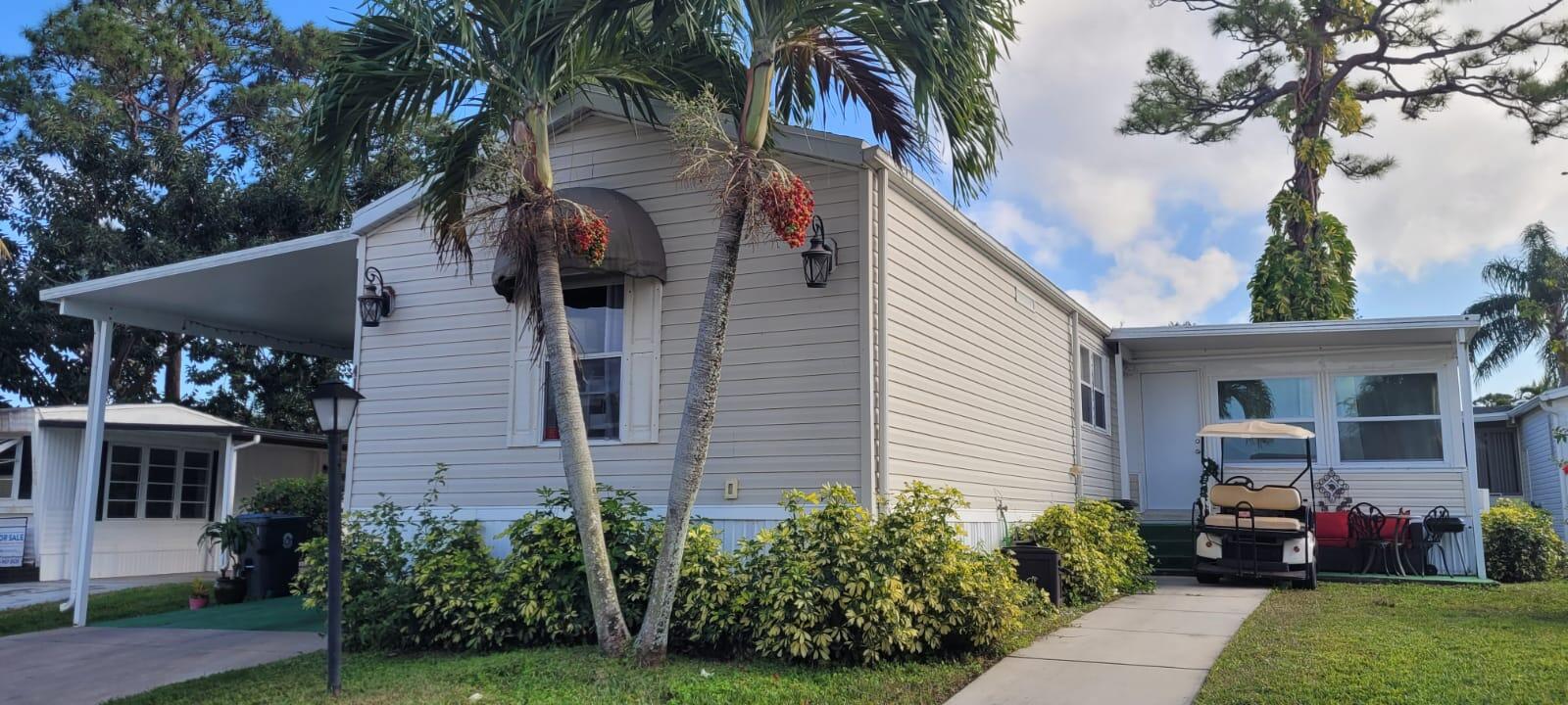 4188 2nd, Lantana, Palm Beach County, Florida - 3 Bedrooms  
2 Bathrooms - 