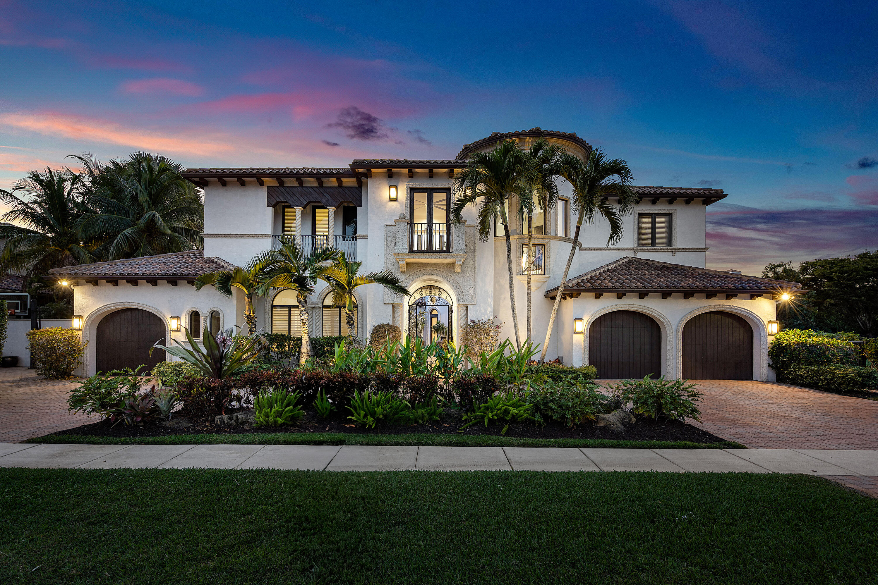 Property for Sale at 9509 Grand Estates Way, Boca Raton, Palm Beach County, Florida - Bedrooms: 5 
Bathrooms: 5.5  - $2,999,999