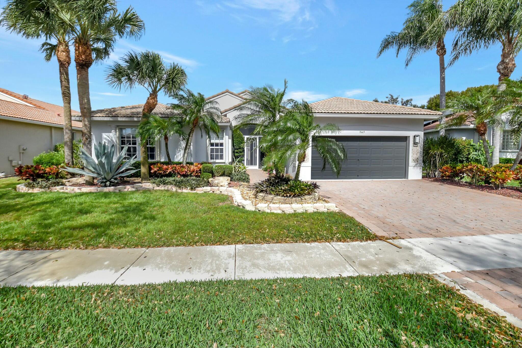 Property for Sale at 7665 Lockhart Way, Boynton Beach, Palm Beach County, Florida - Bedrooms: 4 
Bathrooms: 2.5  - $679,000