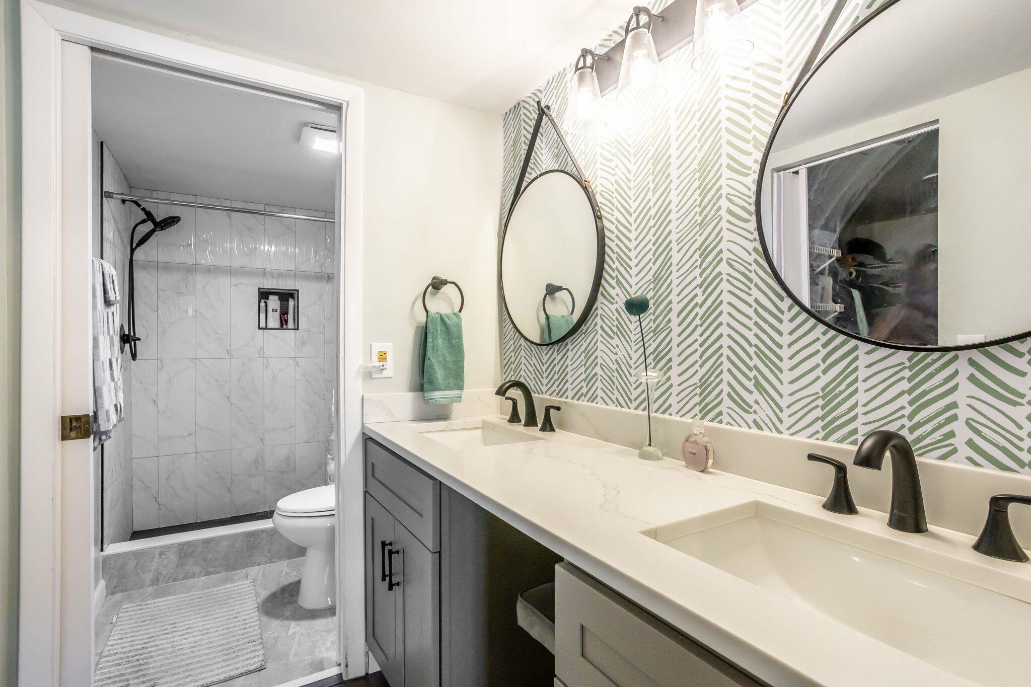 Property for Sale at 7892 Willow Spring Drive 1517, Lake Worth, Palm Beach County, Florida - Bedrooms: 2 
Bathrooms: 2  - $210,000