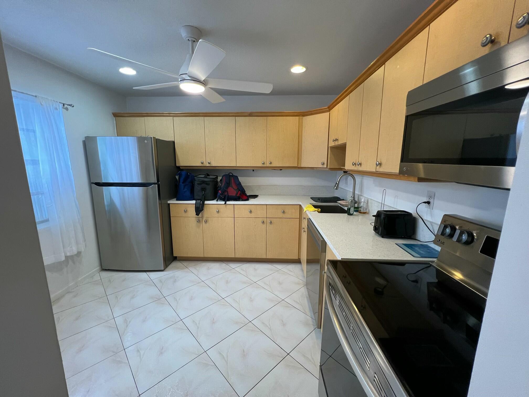 Photo 1 of 459 Piedmont J 459, Delray Beach, Florida, $139,000, Web #: 11043576