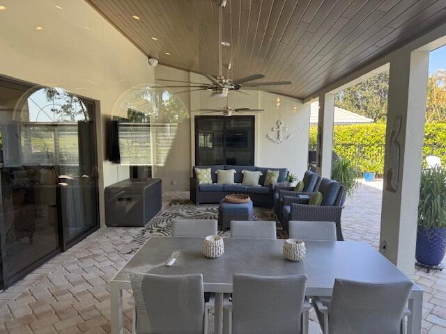 6498 Brandon Street, Palm Beach Gardens, Palm Beach County, Florida - 3 Bedrooms  
3.5 Bathrooms - 