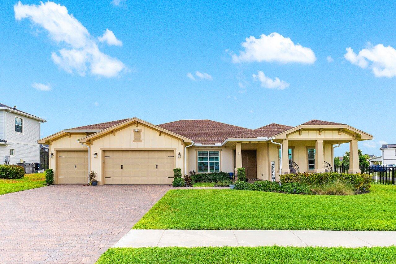 Property for Sale at 962 Castaway Court, Loxahatchee, Palm Beach County, Florida - Bedrooms: 4 
Bathrooms: 3  - $999,000