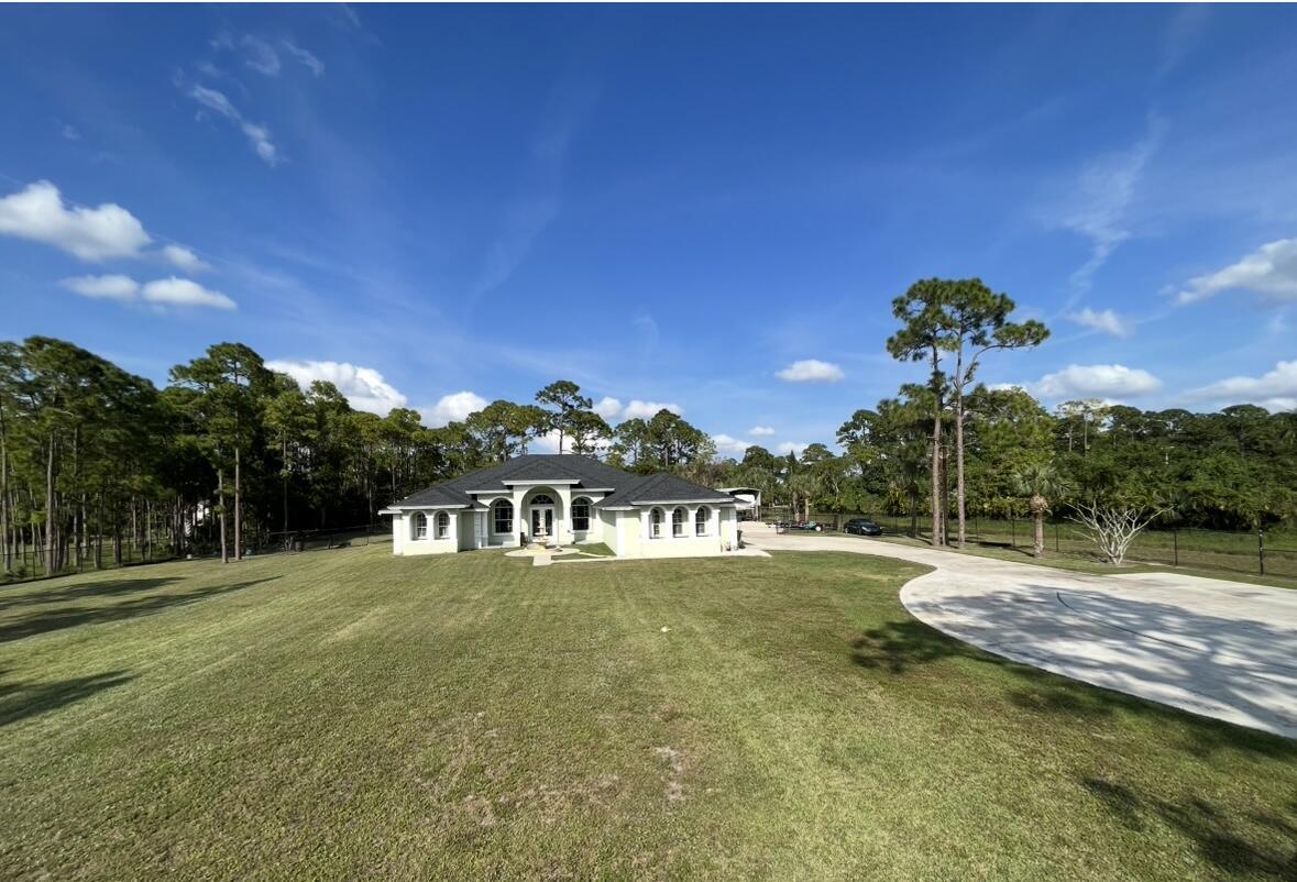 14785 Orange Boulevard, The Acreage, Palm Beach County, Florida - 4 Bedrooms  
4 Bathrooms - 