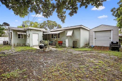Tiny photo for 6445 Charleston Street, Hollywood, FL 33024 (MLS # RX-11119045)