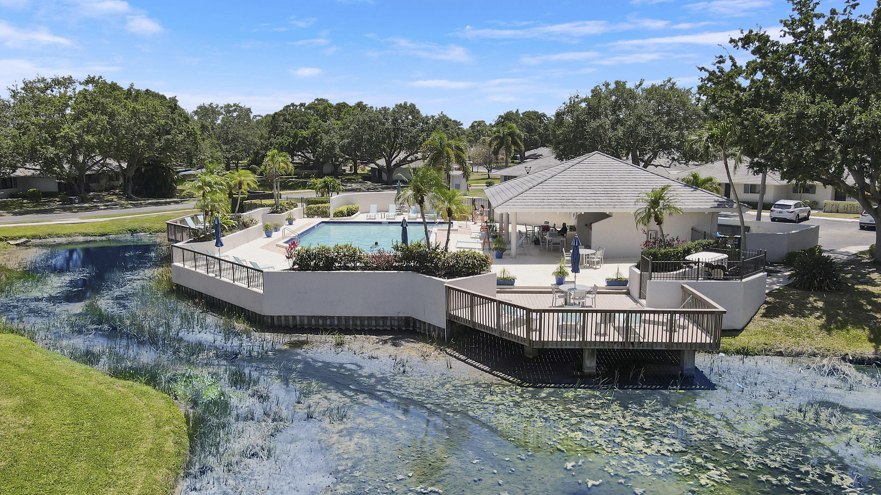 Property for Sale at 901 Club Drive, Palm Beach Gardens, Palm Beach County, Florida - Bedrooms: 2 
Bathrooms: 2  - $425,000