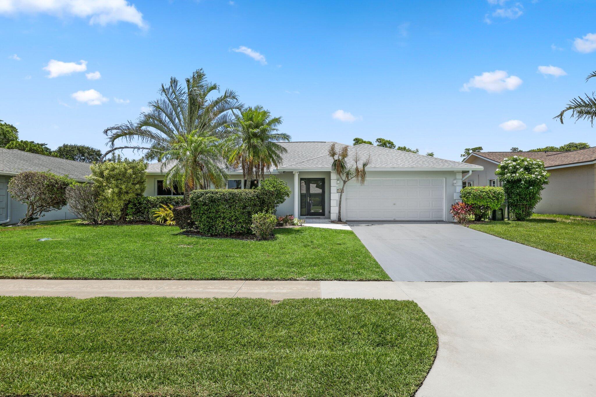 Property for Sale at 3384 Lakeview Drive, Delray Beach, Palm Beach County, Florida - Bedrooms: 3 
Bathrooms: 2  - $995,000