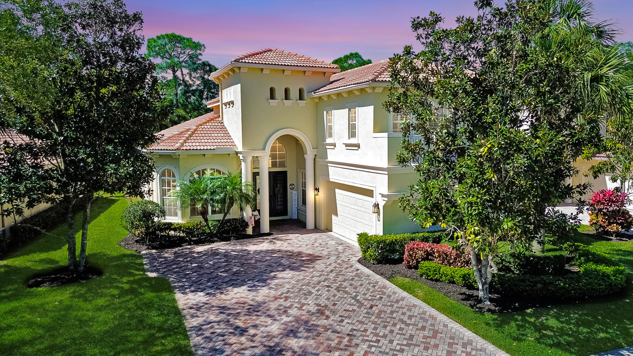 

                                                                             Port Saint Lucie                                

                                    , FL - $799,000