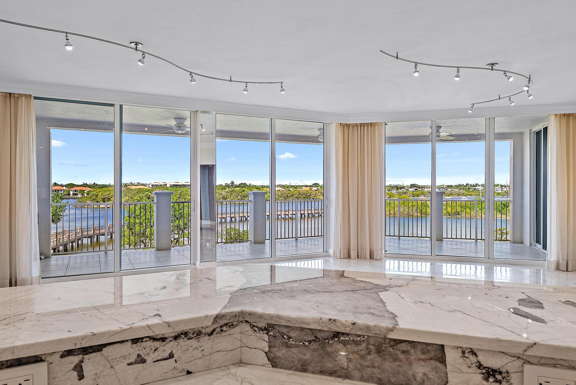 Property for Sale at 700 S Us Highway 1 303, Jupiter, Palm Beach County, Florida - Bedrooms: 3 
Bathrooms: 3  - $2,750,000