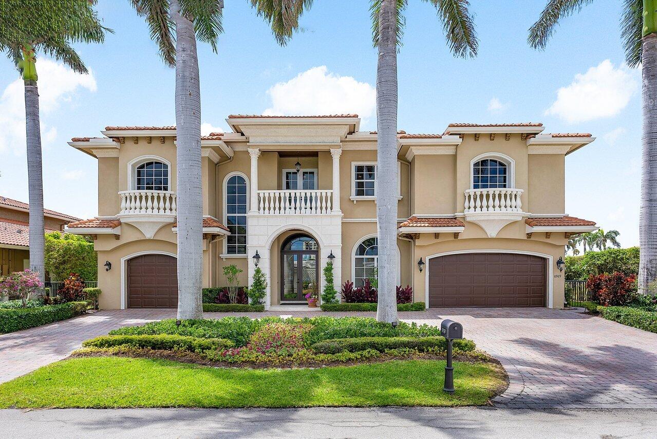 Property for Sale at 6969 Ne 8th Drive, Boca Raton, Palm Beach County, Florida - Bedrooms: 5 
Bathrooms: 4.5  - $4,895,000