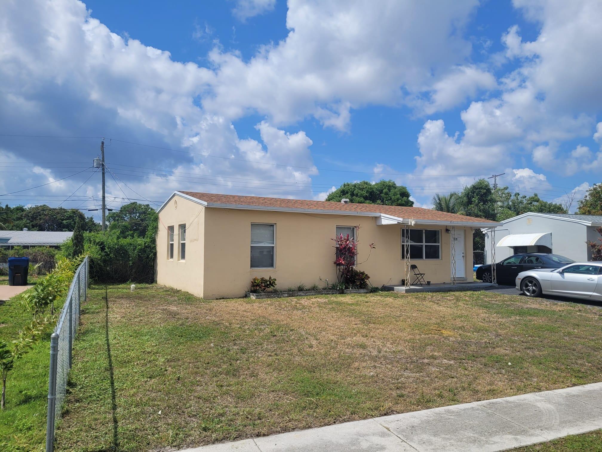 Property for Sale at 301 W 29th Street, Riviera Beach, Palm Beach County, Florida - Bedrooms: 3 
Bathrooms: 1  - $265,000