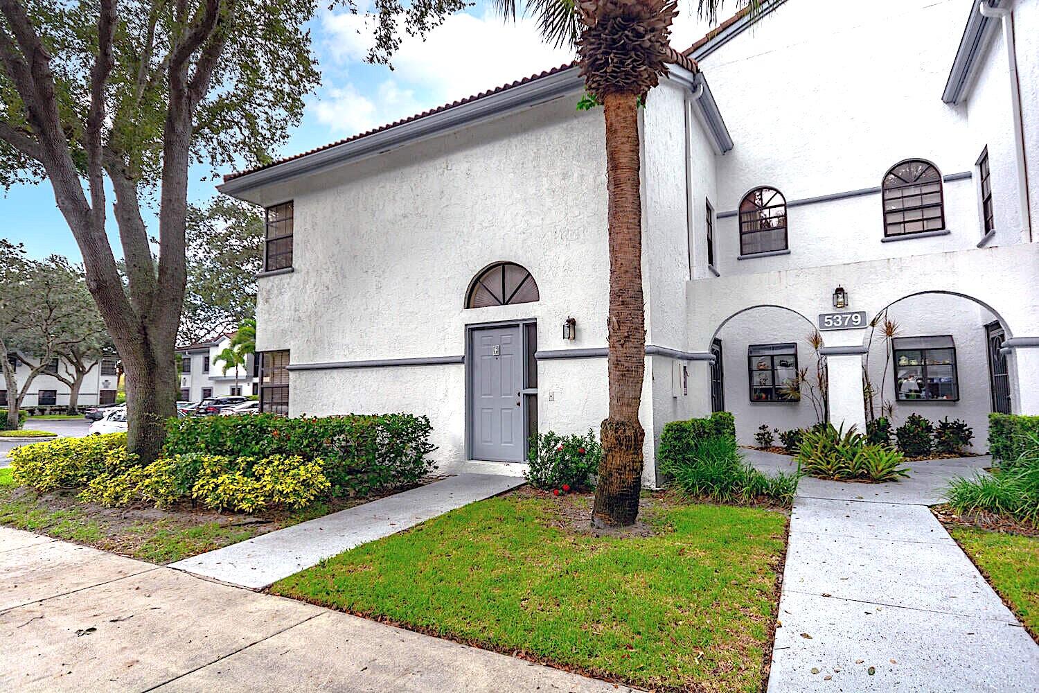 5379 Verona Drive H, Boynton Beach, Palm Beach County, Florida - 3 Bedrooms  
2 Bathrooms - 