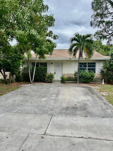 9108 Roan Lane, West Palm Beach, Palm Beach County, Florida - 2 Bedrooms  
2 Bathrooms - 