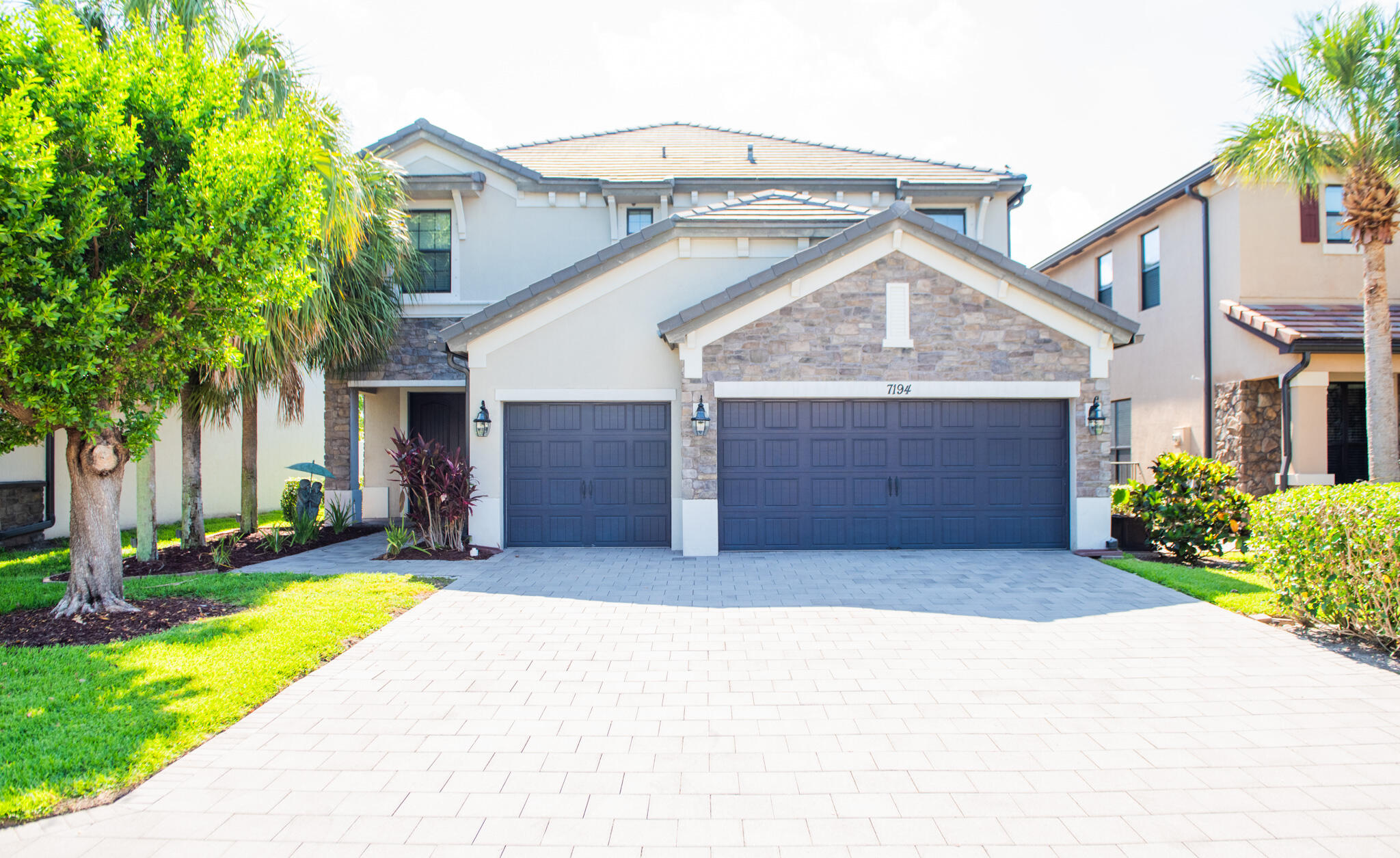 Property for Sale at 7194 Sandgrace Lane, Lake Worth, Palm Beach County, Florida - Bedrooms: 4 
Bathrooms: 4  - $895,000