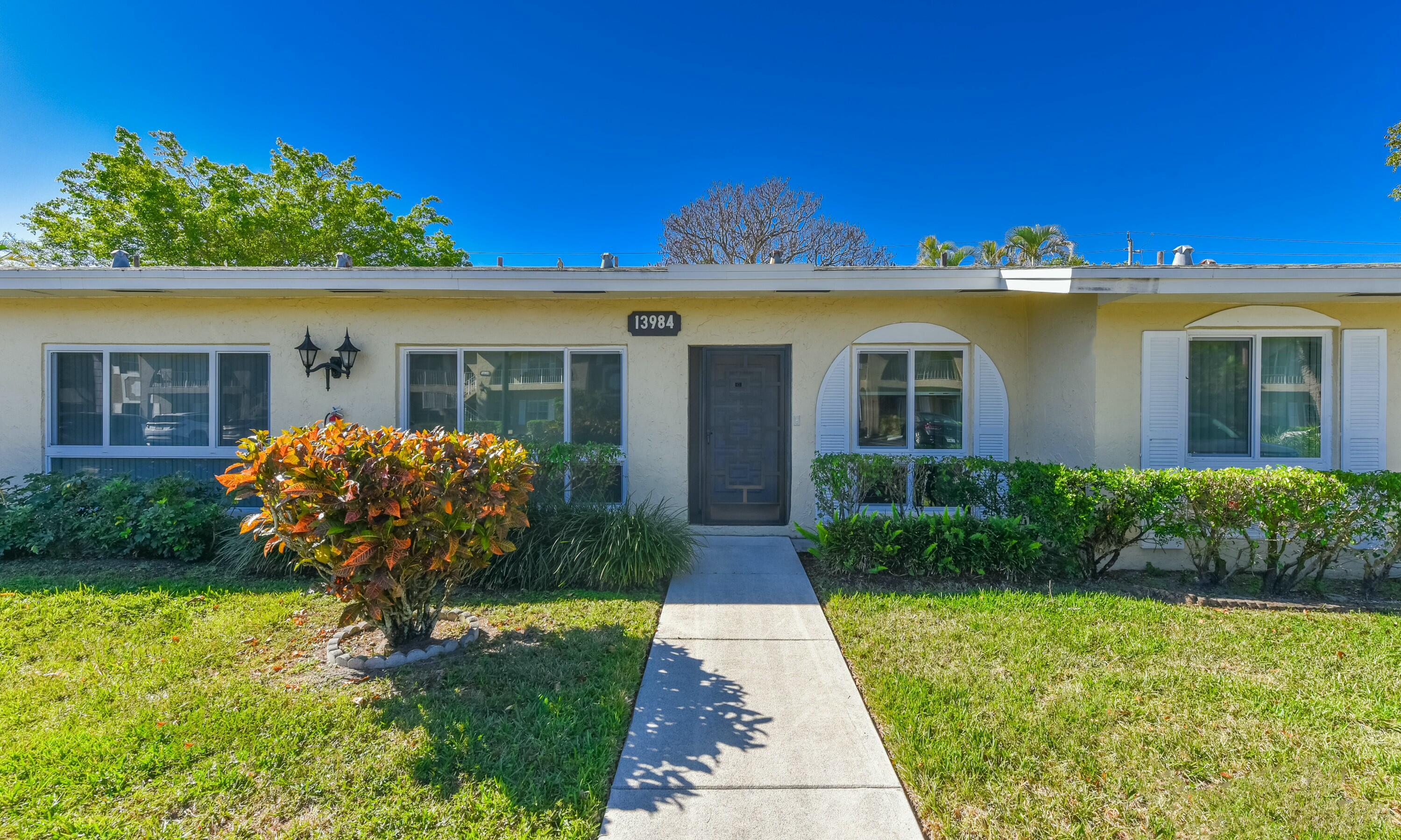 13984 Via Flora C, Delray Beach, Palm Beach County, Florida - 2 Bedrooms  
2 Bathrooms - 