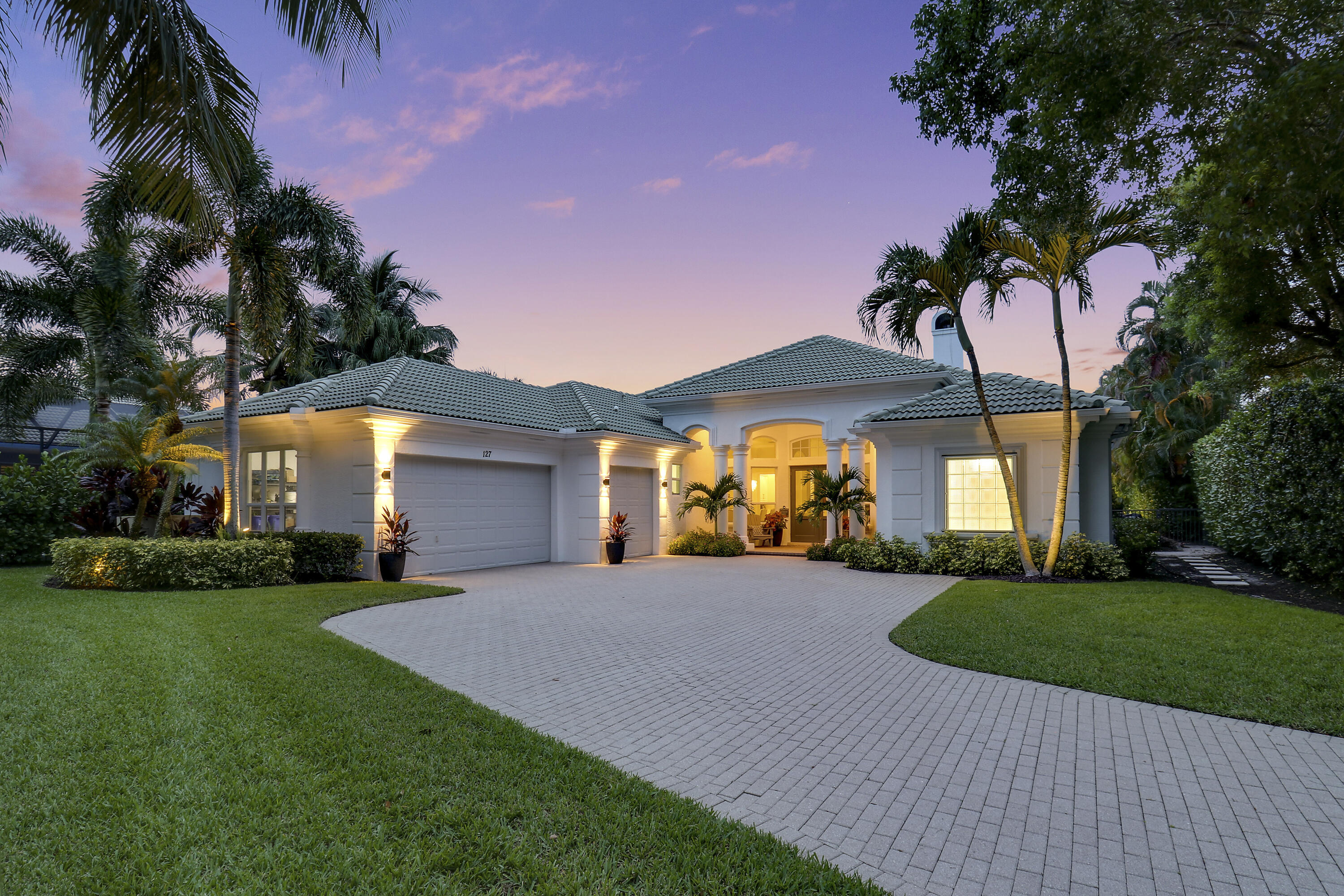 127 Bryce Lane, Jupiter, Palm Beach County, Florida - 4 Bedrooms  
4 Bathrooms - 